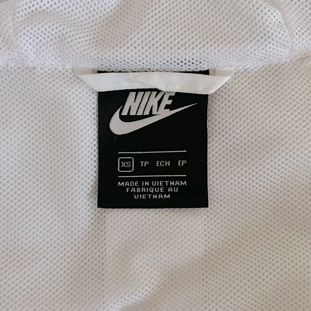 Nike Windbreaker Girls X-Small CU0043-100 White Neon Green Full Zip